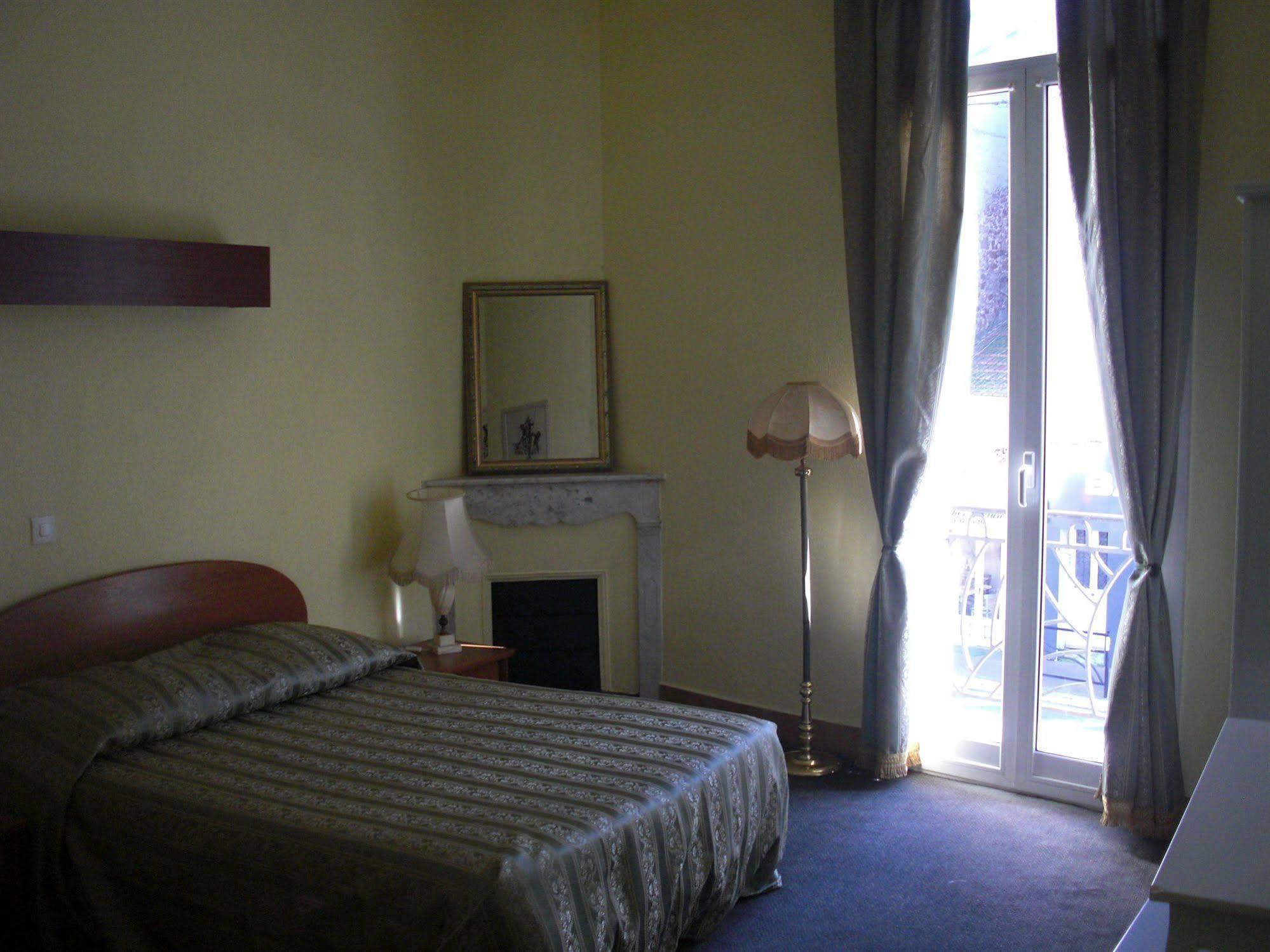 Hotel Neptune Cannes Buitenkant foto
