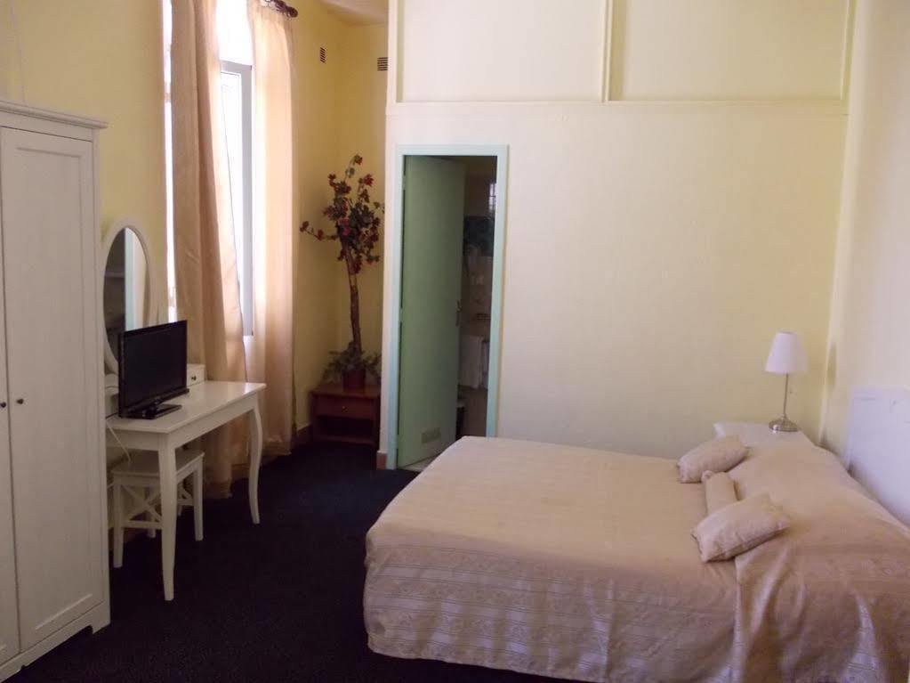 Hotel Neptune Cannes Buitenkant foto